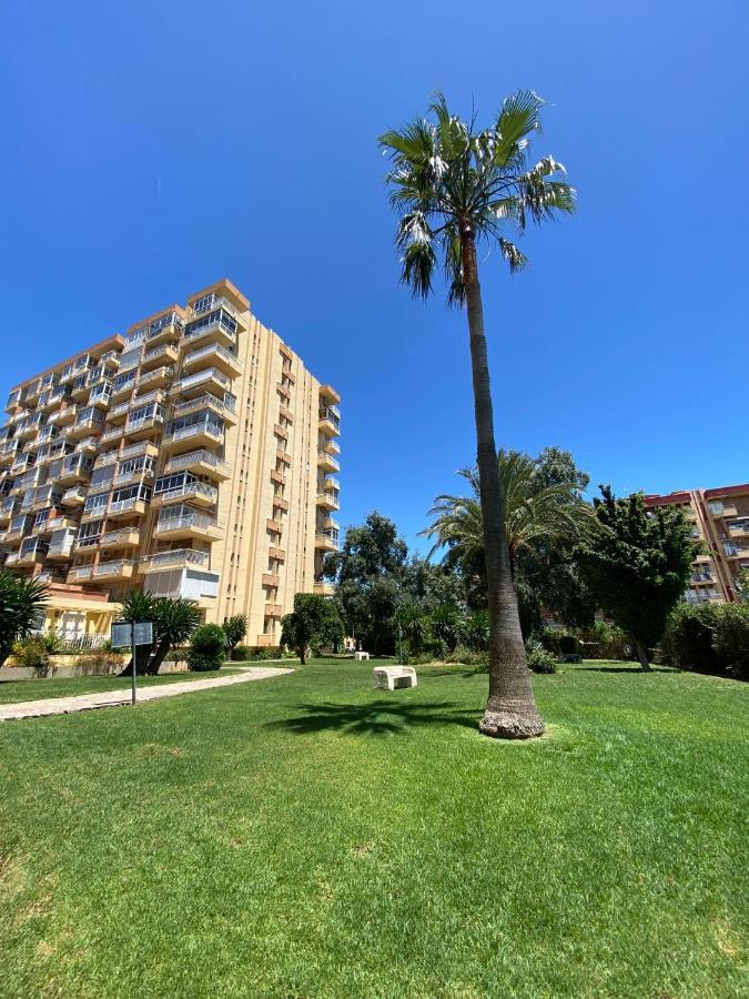 Apt Centrico Con Vistas Y Piscinas ベナルマデナ エクステリア 写真